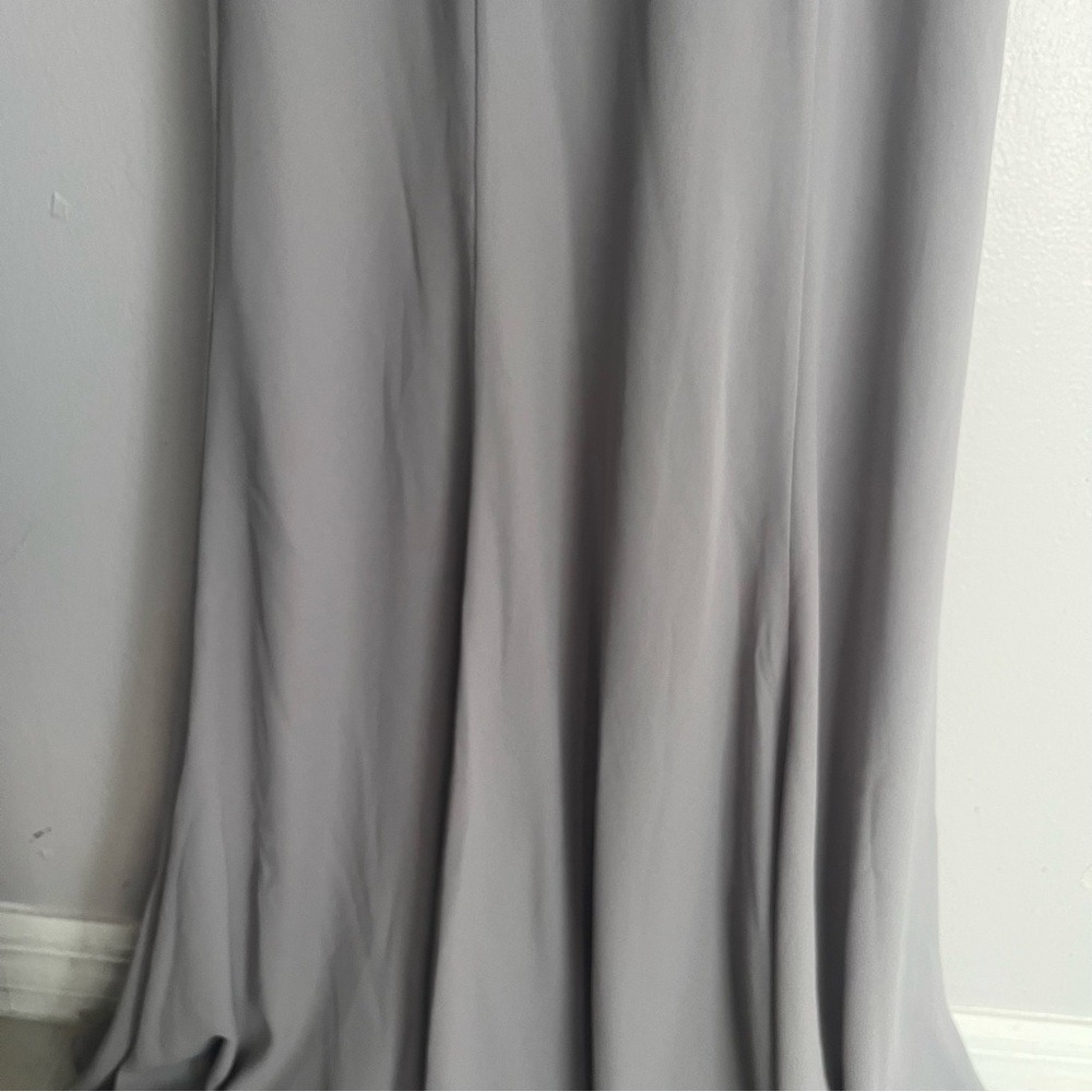 Fame and Partners Gray V-Neck Cutout Sleeveless Maxi Dress Size 2 - Picture 11 of 16